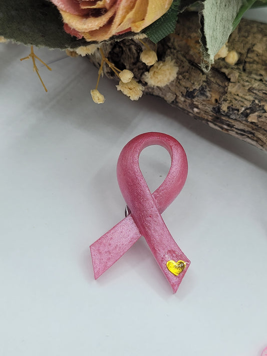 Broche octobre rose